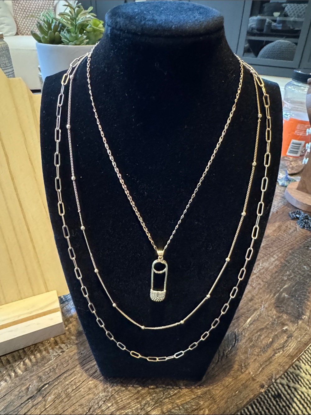 Vintage Gold Layered Safety Pin Pendant Necklace - Women Jewelry